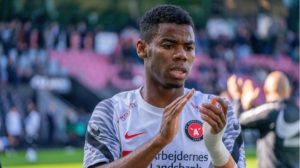 Milan submit offer for Raphael Onyedika