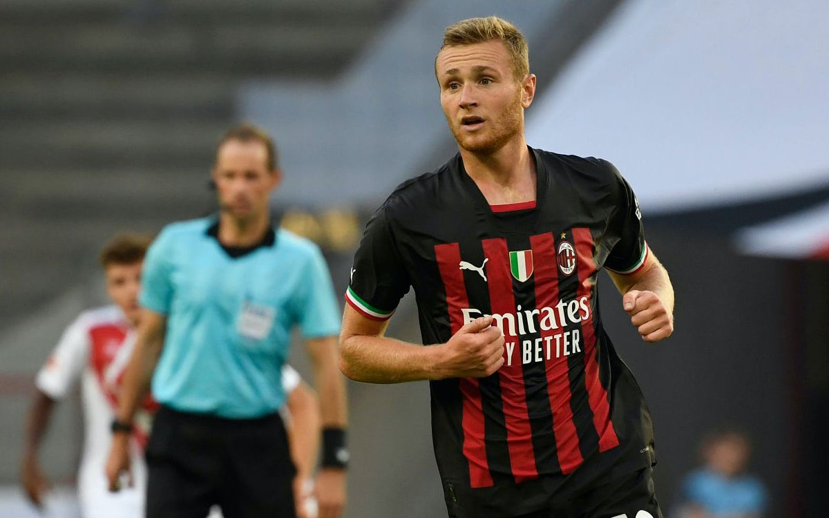 Pobega Milan