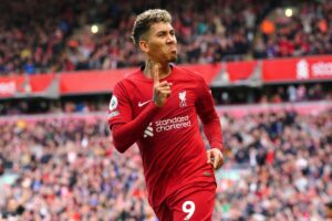 Juventus and Inter seriously considering Firmino move