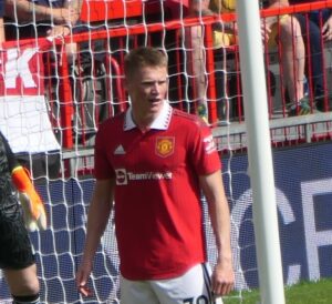 Napoli closing in on Billy Gilmour, United reject McTominay loan offer