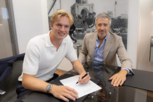 OFFICIAL: Bologna sign Victor Kristiansen
