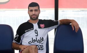 Inter could turn to Mehdi Taremi in striker search