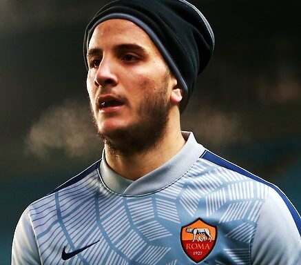 Manolas