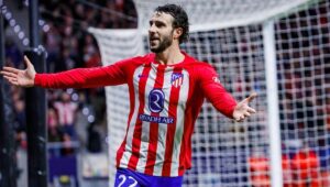 Inter aiming to beat Juventus for Spanish defender
