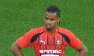 Roma advance in talks for Lorenz Assignon