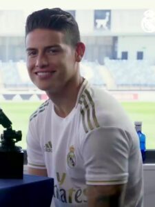 Lazio begin talks to sign James Rodriguez