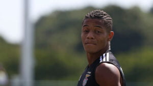 Done deal: David Neres to join Napoli