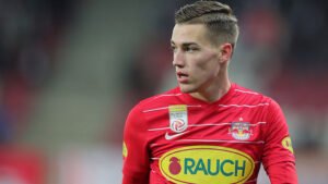 Inter linked with Sucic as potential Mkhitaryan successor
