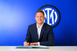 OFFICIAL: Inter complete Piotr Zielinski signing
