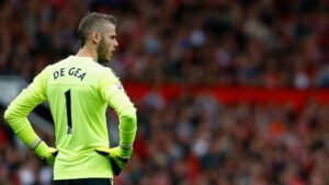 Fiorentina pressing ahead with negotiations for David De Gea