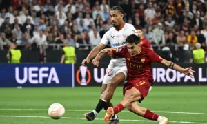 Roma Initiate contacts for Badé: Sevilla’s demands and the Giallorossi’s plan