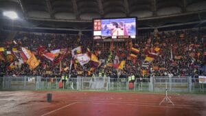 Roma fans continue protest: Curva Sud remains empty for 15 minutes