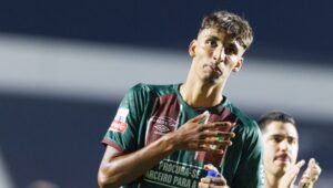 Lecce Set to Secure Double Swoop from Estrela Amadora