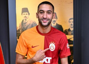 Ziyech Emerges as Potential Kvaratskhelia Replacement for Napoli
