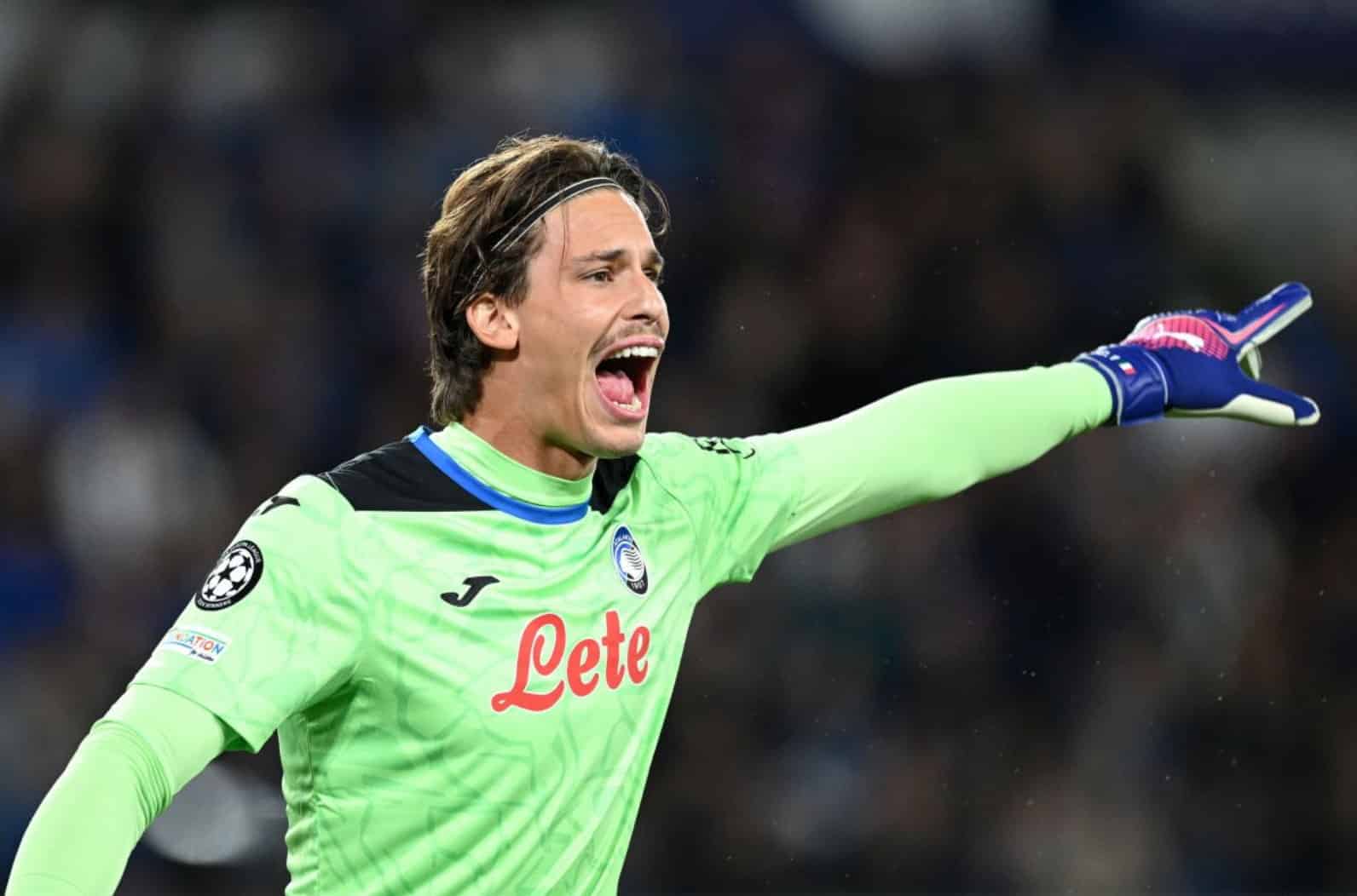 Manchester United target Atalanta goalkeeper Marco Carnesecchi to replace Andre Onana