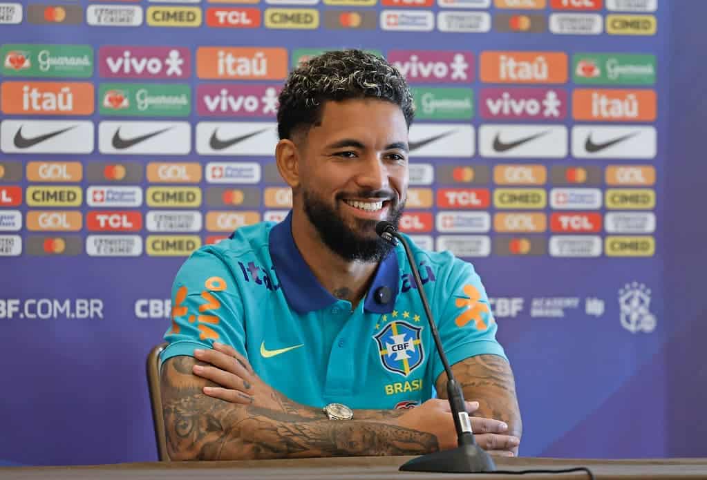 Douglas Luiz
