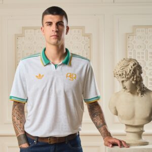 ‘Take My Money’ – Soccer Fans React As Roma Drop Stunning New Third Kit