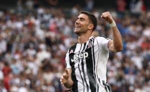 Italian Soccer Icon Picks Napoli To Retain Scudetto But Believes Juventus Will Be ‘Right Behind’ If Rumored Transfer Goes Through