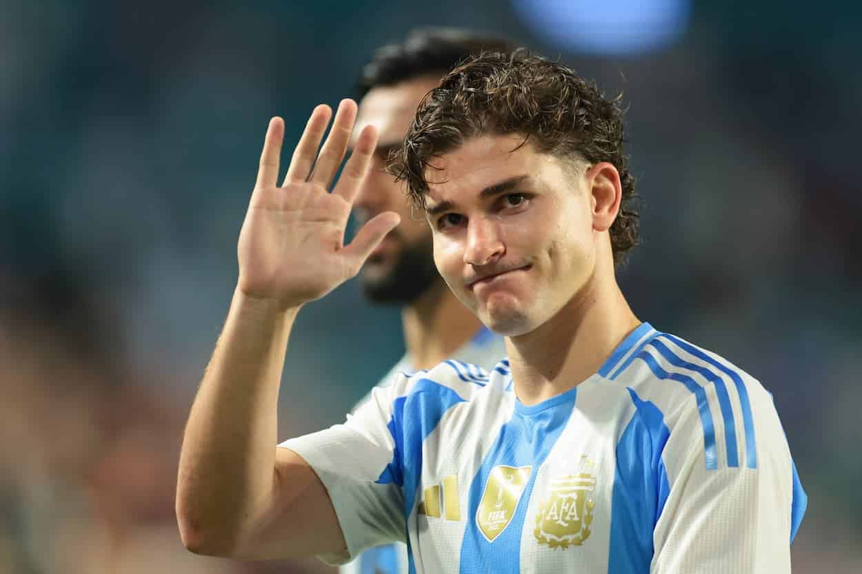 Julian Alvarez Targets Serie A Move