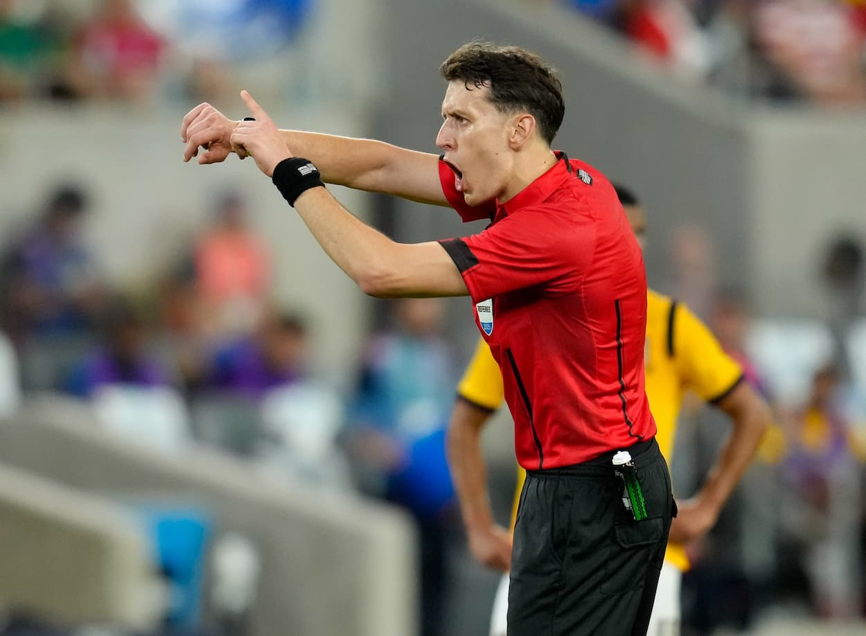 Who Are The Referees In Serie A For Matchday 8? (Oct 24th-26th)