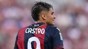 Santiago Castro Open To January Exit Amid Premier League and LaLiga Interest