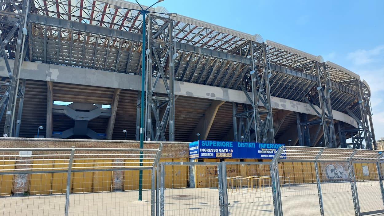 AI Supercomputer Creates New Napoli Stadium