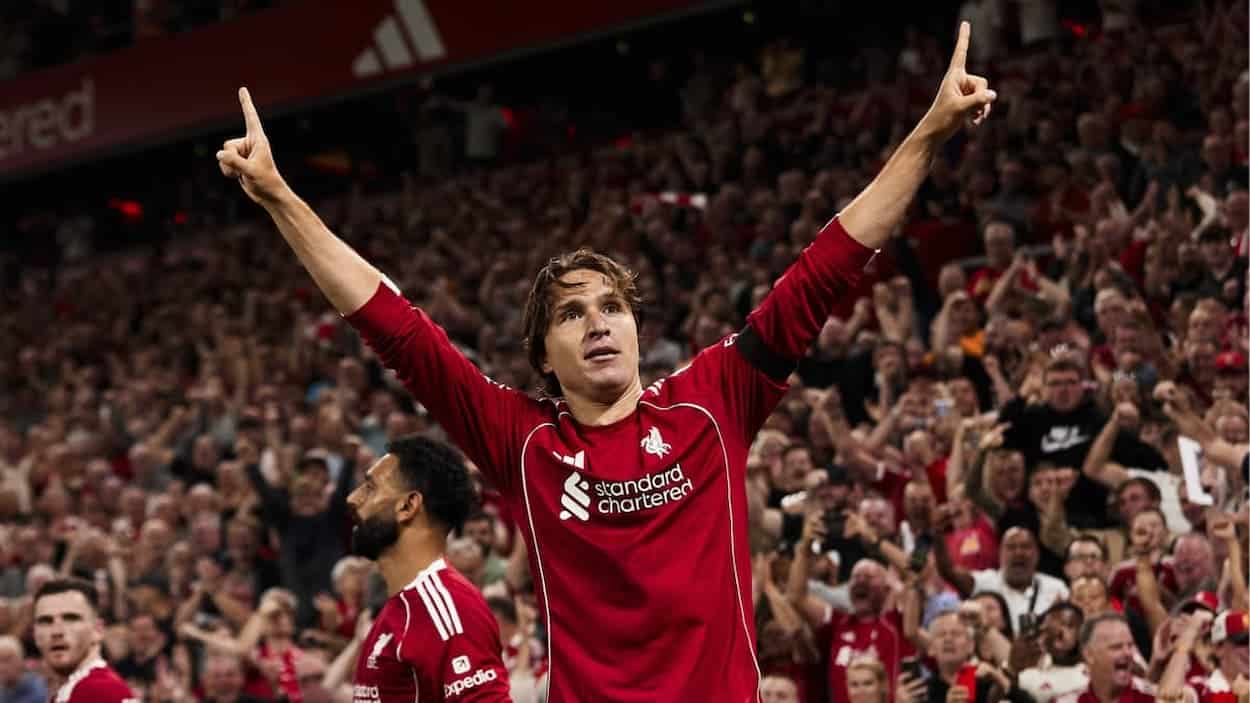 Leonardo Bonucci Explains Federico Chiesa Azzurri Future