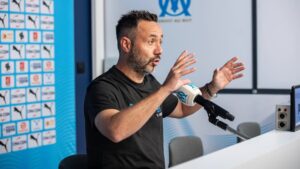 Roberto De Zerbi Asks To Leave Marseille As Manchester United Circle