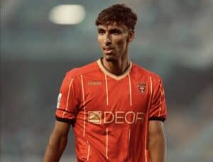 Why Bayern Munich and Barcelona Are Gushing Over Lecce Defender Tiago Gabriel