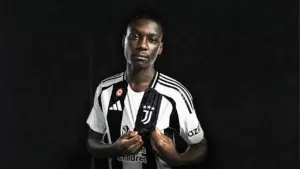 Kolo Muani Signs Five-Year Juventus Deal in €38m PSG Agreement