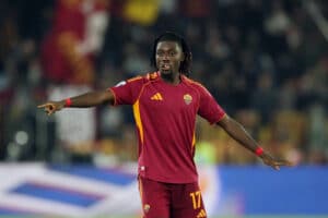 Chelsea Push for Manu Koné as Sánchez Nears Como Loan
